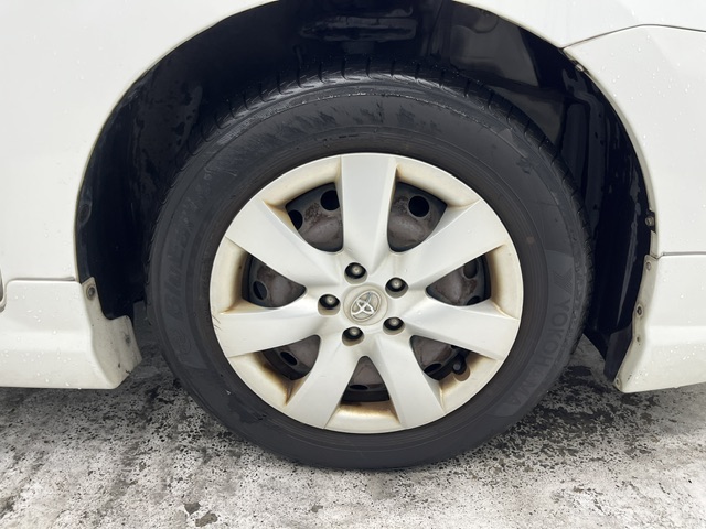 Toyota Wish fotoğraf 28