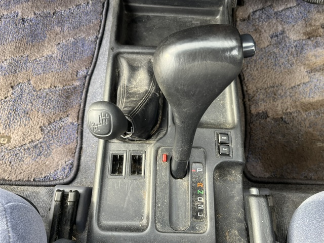 Toyota Land Cruiser Prado photo 14