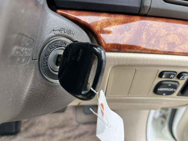 Toyota Premio fotoğraf 12