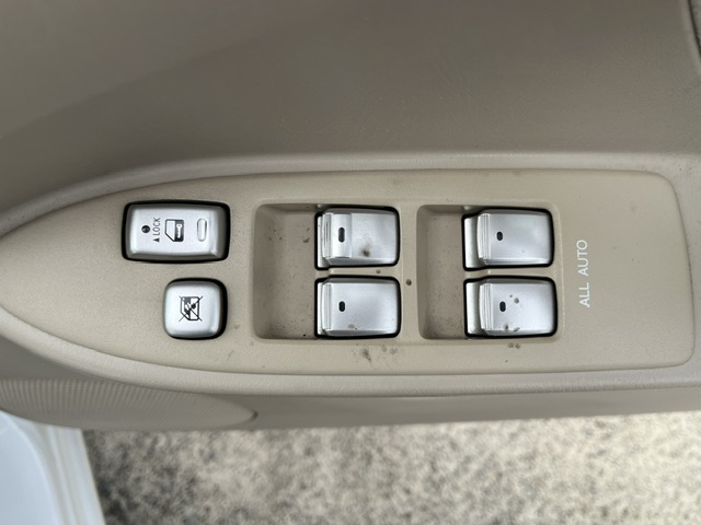 Toyota Premio fotoğraf 16