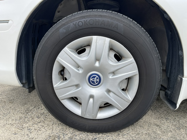 Toyota Premio fotoğraf 22
