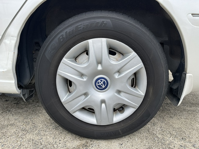 Toyota Premio fotoğraf 23