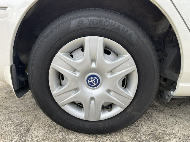 Toyota Premio fotoğraf 24