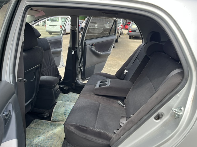 Toyota Corolla Runx fotoğraf 18