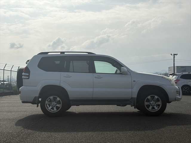 Toyota Land Cruiser Prado fotoğraf 5