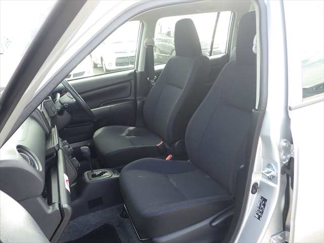 Toyota Probox Van photo 15