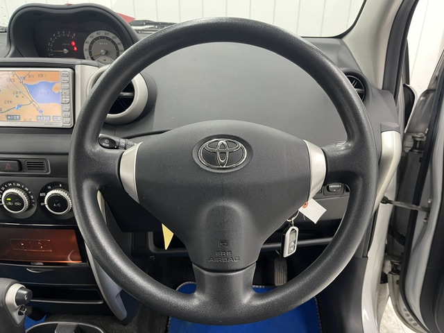 Toyota Ist fotoğraf 9
