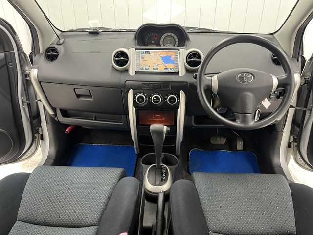 Toyota Ist fotoğraf 16