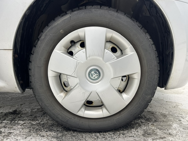 Toyota Ist fotoğraf 22