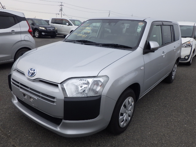 Toyota Probox Van fotoğraf 2