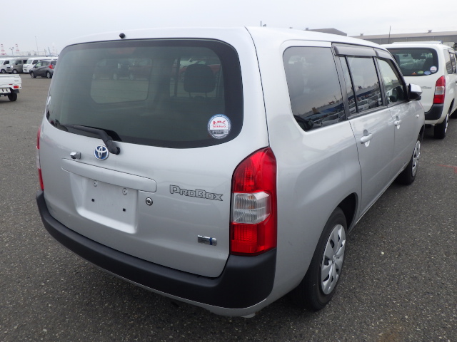 Toyota Probox Van fotoğraf 4