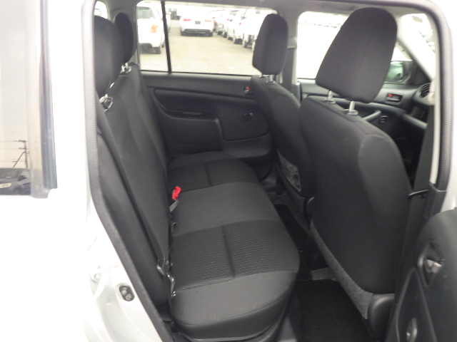 Toyota Probox Van fotoğraf 7