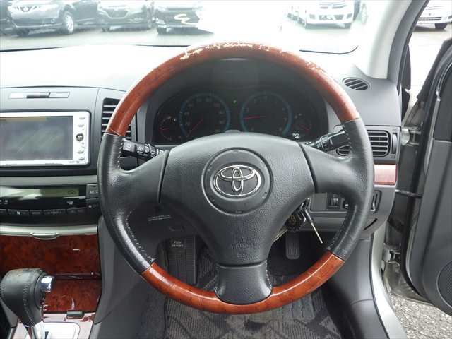 Toyota Allion fotoğraf 13