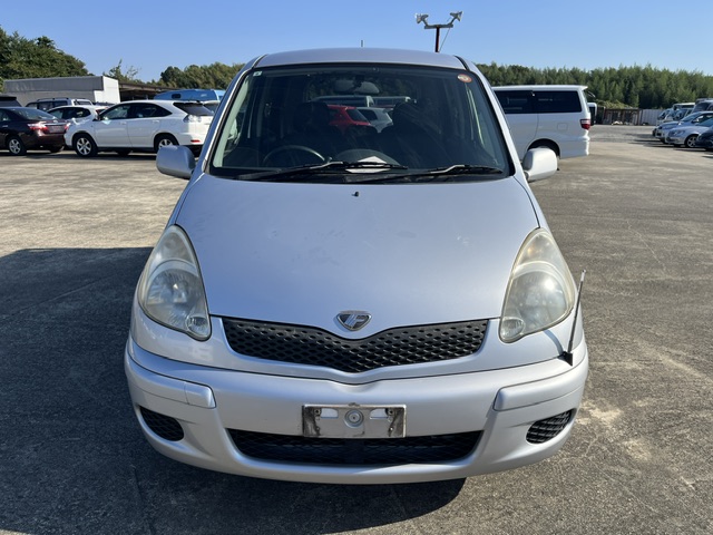Toyota Funcargo fotoğraf 8