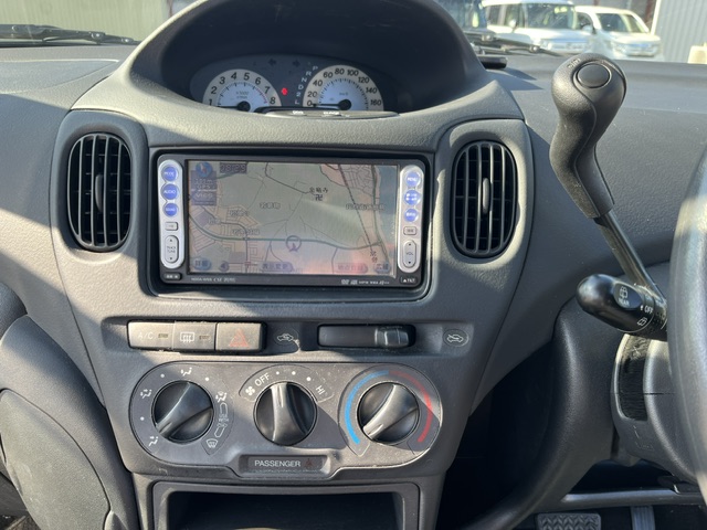 Toyota Funcargo fotoğraf 13