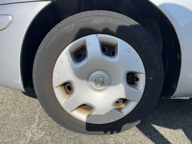 Toyota Funcargo fotoğraf 25