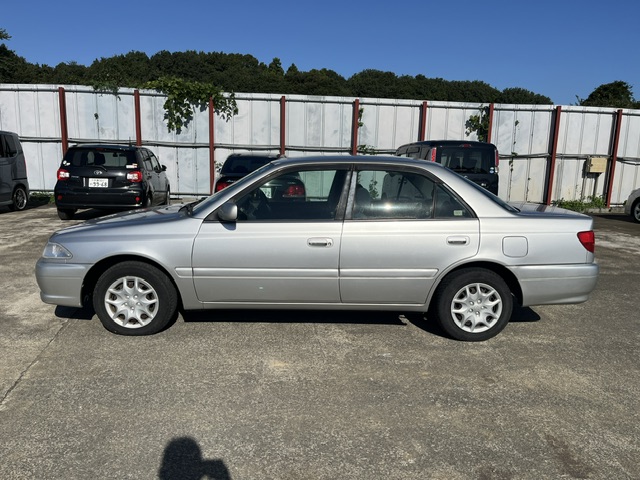 Toyota Carina photo 6