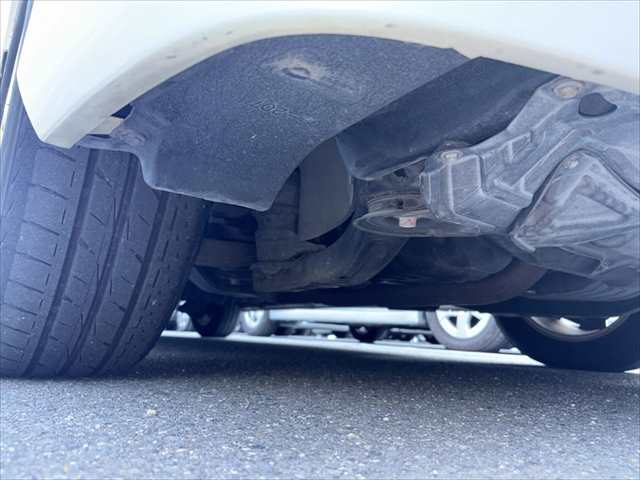 Toyota Alphard fotoğraf 24