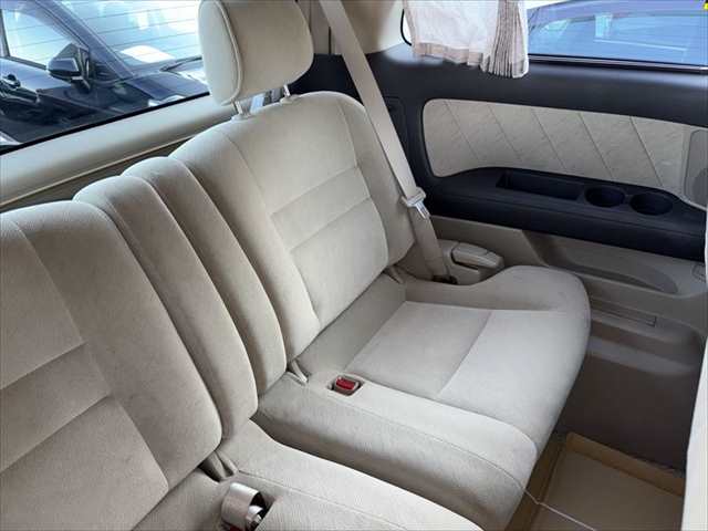 Toyota Alphard fotoğraf 13