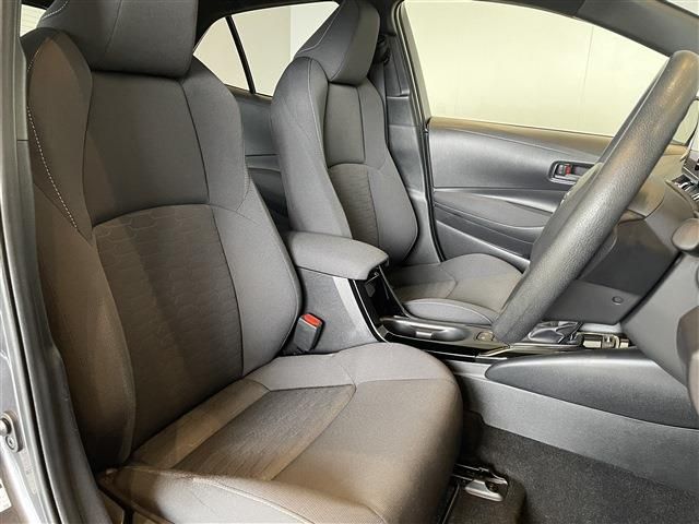 Toyota Corolla Sport photo 24