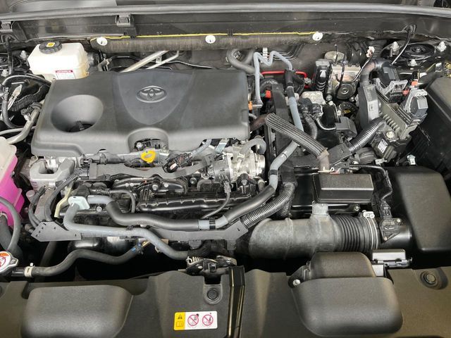 Toyota Harrier Hybrid fotoğraf 18
