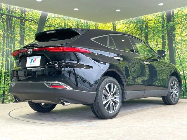 Toyota Harrier fotoğraf 17