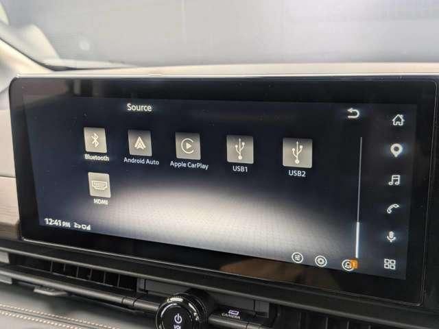 Nissan Serena fotoğraf 11