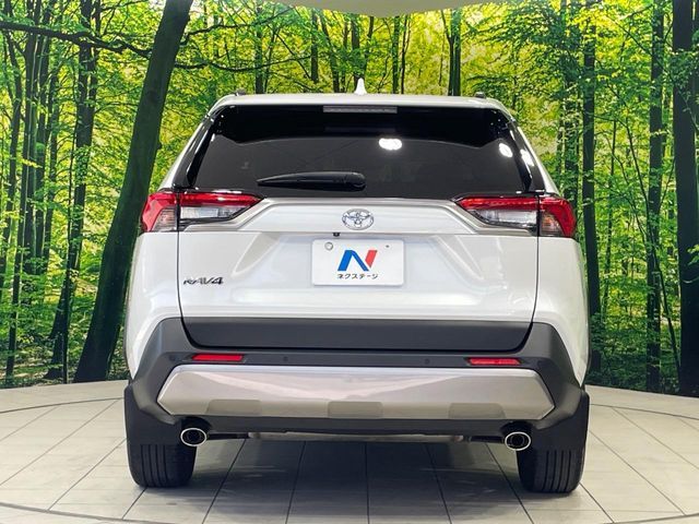 Toyota RAV4 photo 15