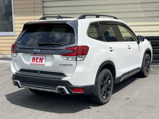 Subaru Forester fotoğraf 3