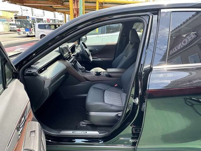 Toyota Harrier fotoğraf 5