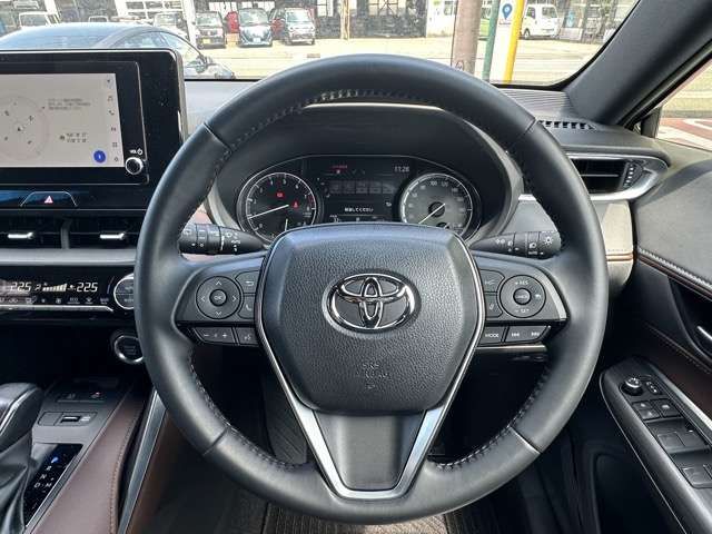Toyota Harrier fotoğraf 9
