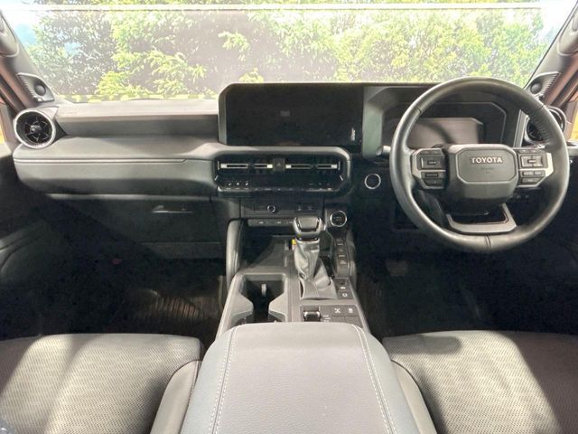 Toyota Land Cruiser 250 fotoğraf 2