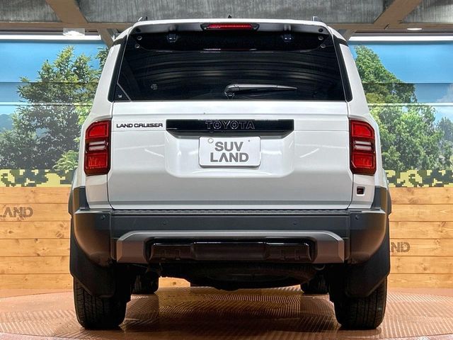 Toyota Land Cruiser 250 fotoğraf 16